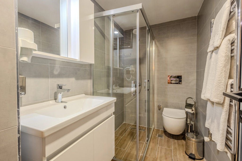 Family Suite with city view