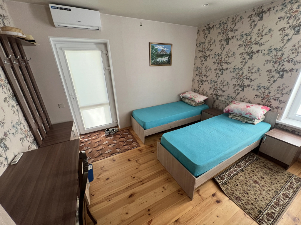 Standard Double room (twin beds)