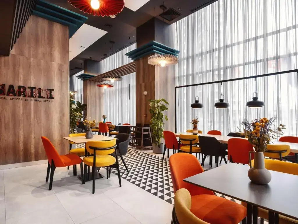 Hotel Ibis Tbilisi City - Новый Отель — фото