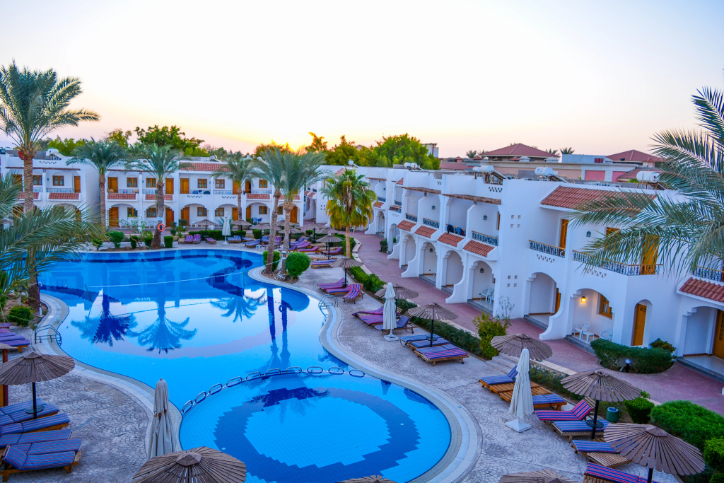 Курортный Отель Dive Inn — фото