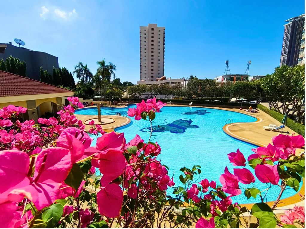 Thai Lux Jomtien Apartments