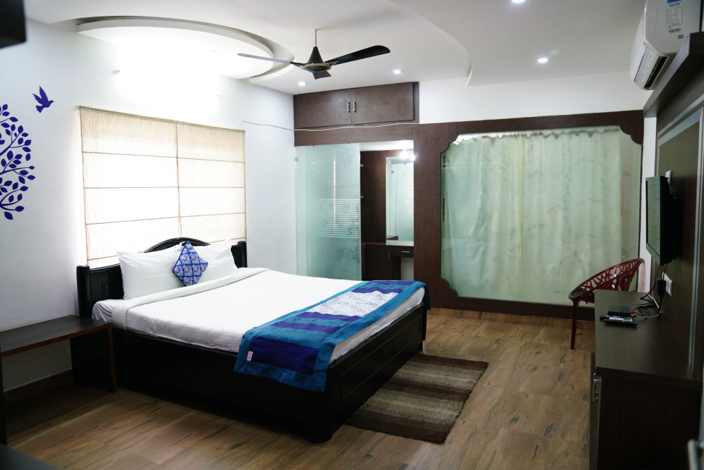 Hitech Shilparamam Apartments