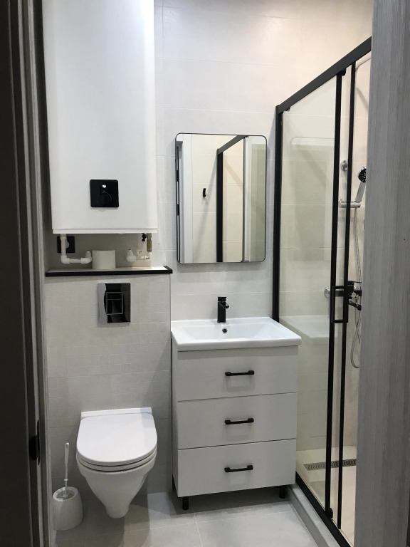 Апартаменты с 3 комнатами с балконом в Лесной