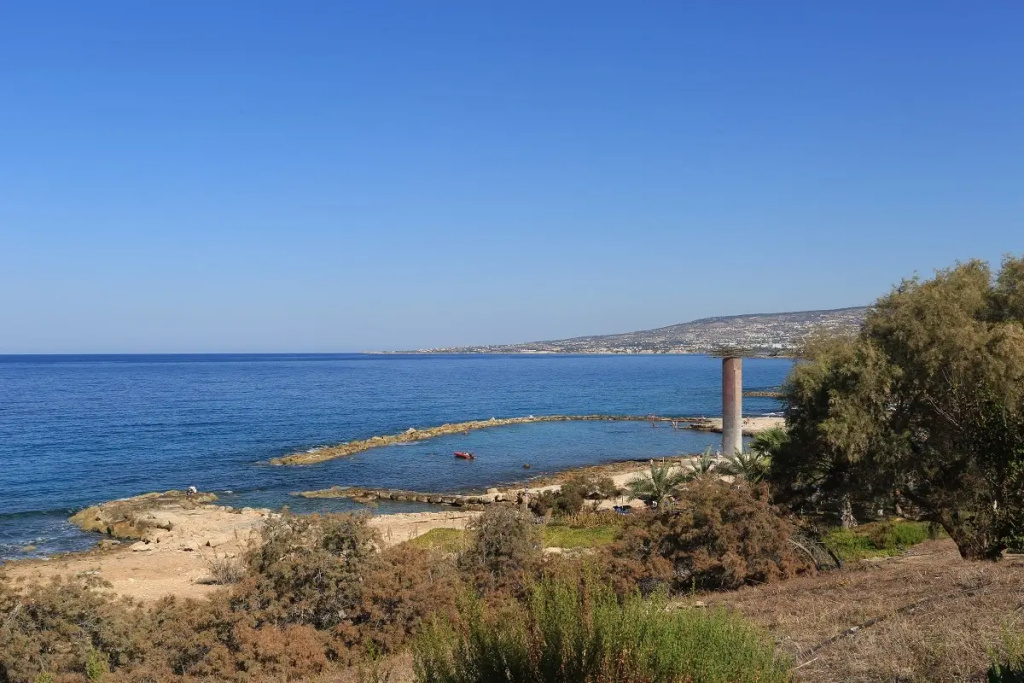 Beach & Waterfront