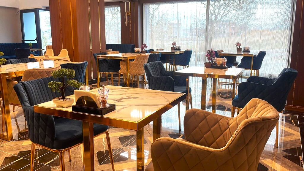 Отель Operla Airport Hotels Trademark Collection By Wyndham (By Ostrovok