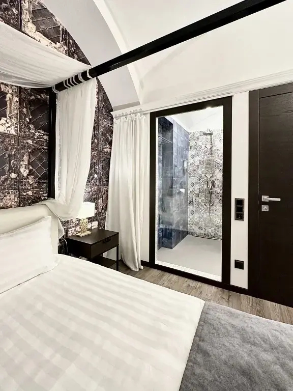 Отель Апартаменты LITEINY Canopy в Санкт-Петербурге