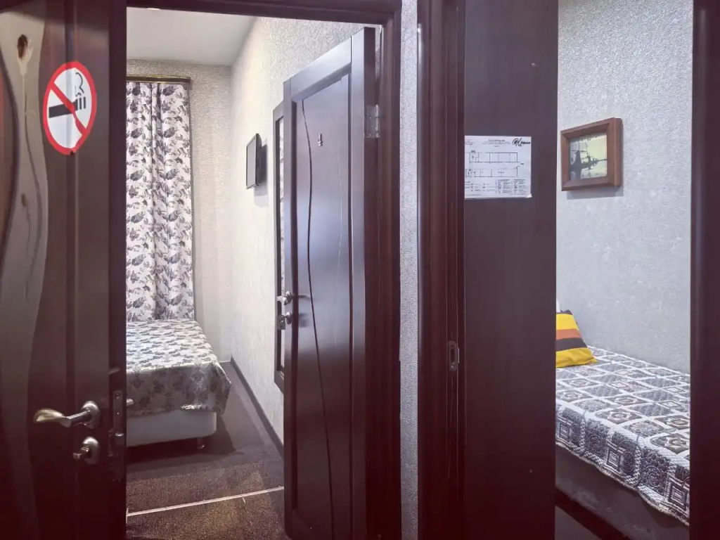 2 Bedrooms Superior Quadruple Family room with courtyard view
