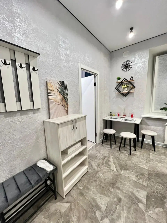 Квартира Просторная 2-к., 3 кровати - фото 5