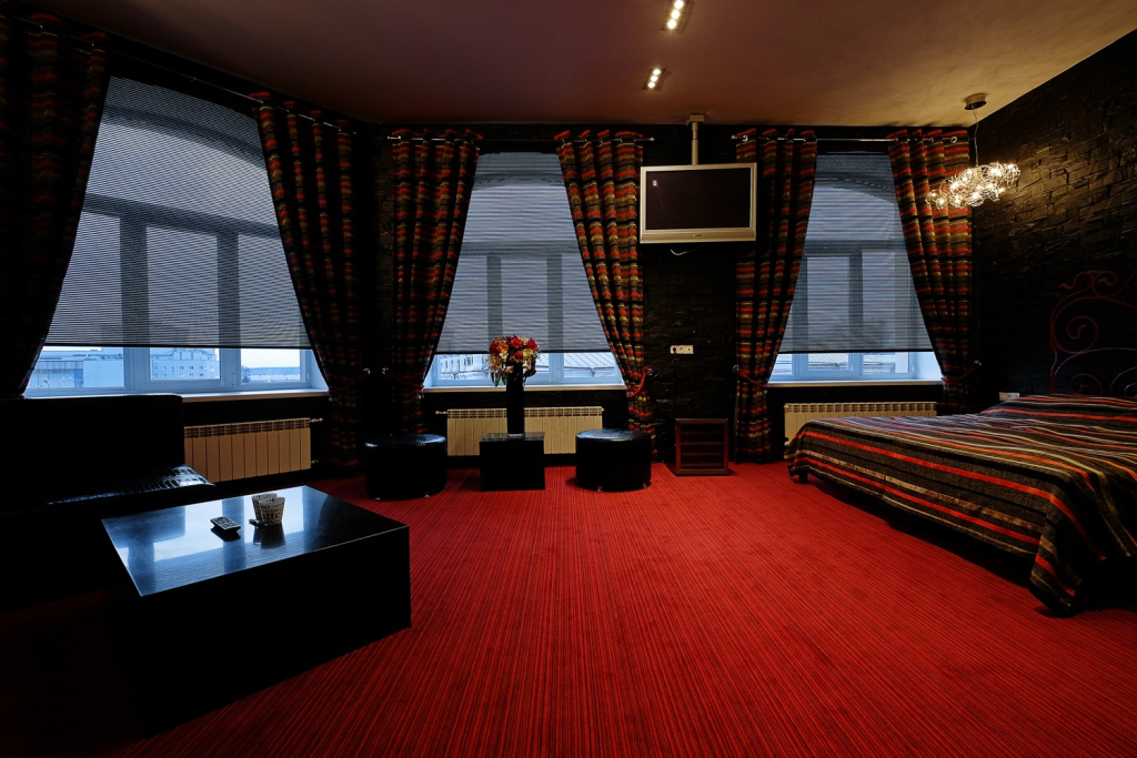 Toyan Hotel Room Type - Double Suite full double bed
