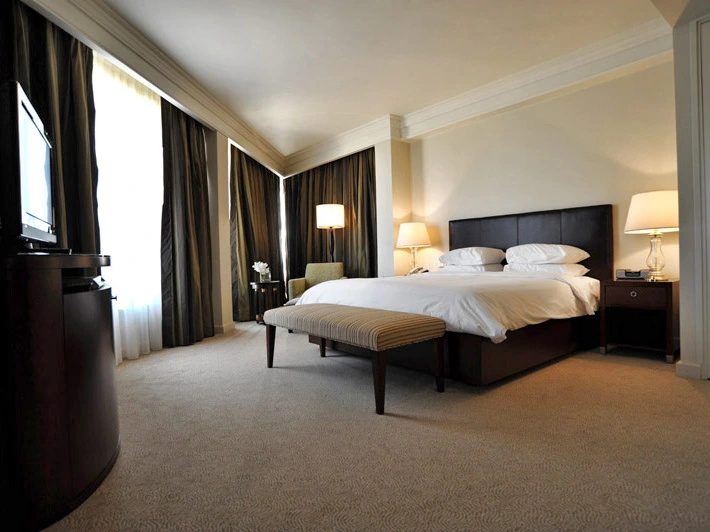 Sextuple Family Suite with view