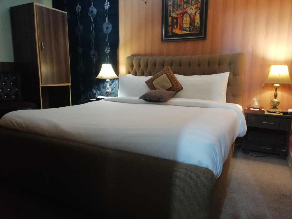 Lions Hotel Lahore - Chambres