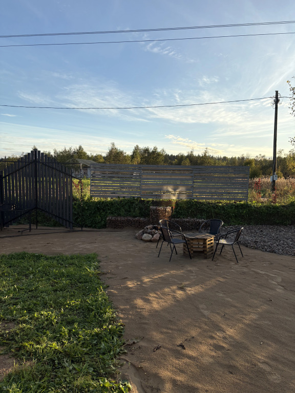 Четырёхместный семейный коттедж с видом на внутренний двор в Ракита