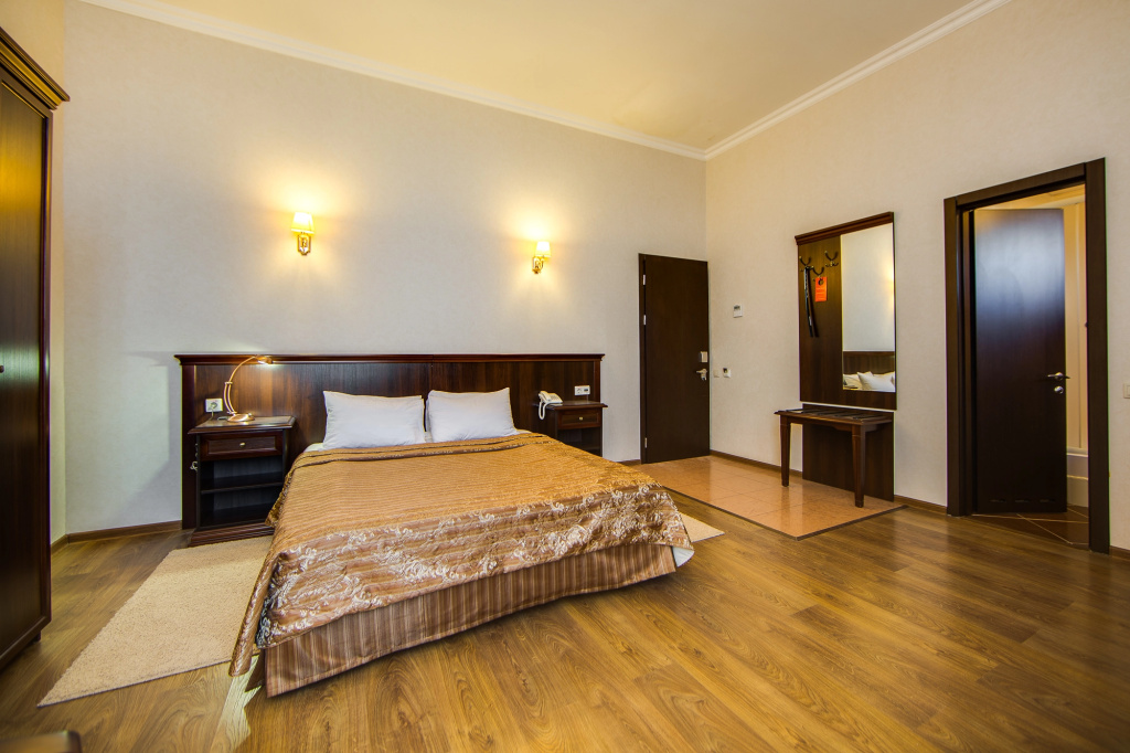 Anapa Lazurnaya Hotel Room Type - Standard Double room with city view full double bed