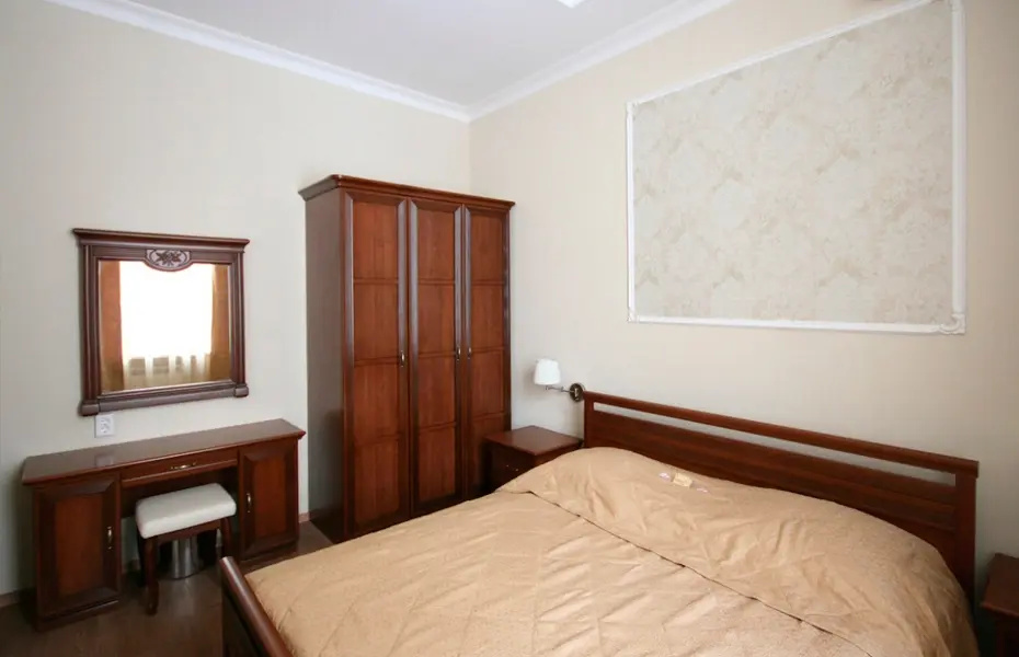No. 208 Single Junior Suite