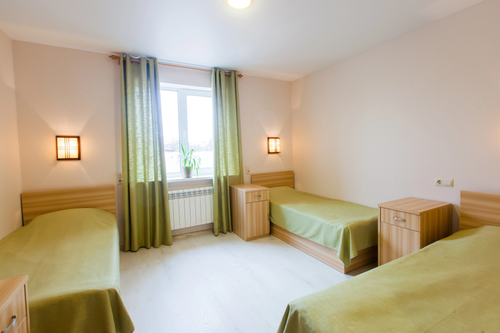 Economy Triple room