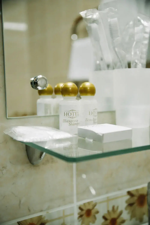 Sun Hotel - фото 9