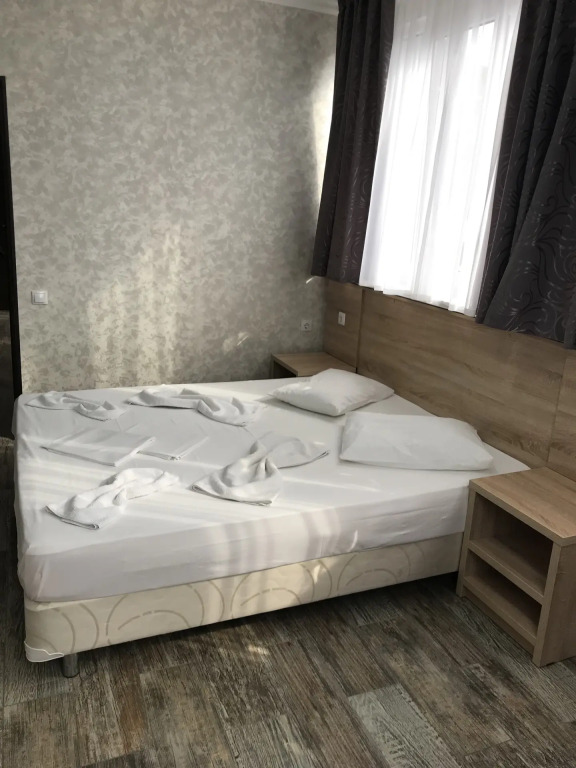 Четырёхместный полулюкс Comfort в Мандарин