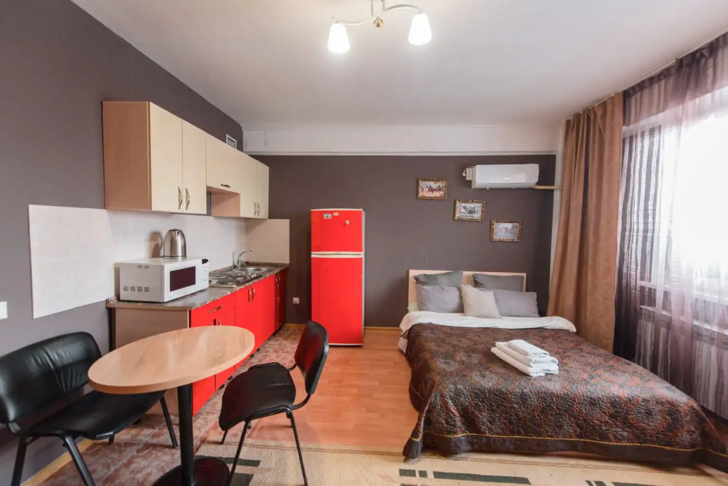 Квартира в центре города Алматы — фото 2