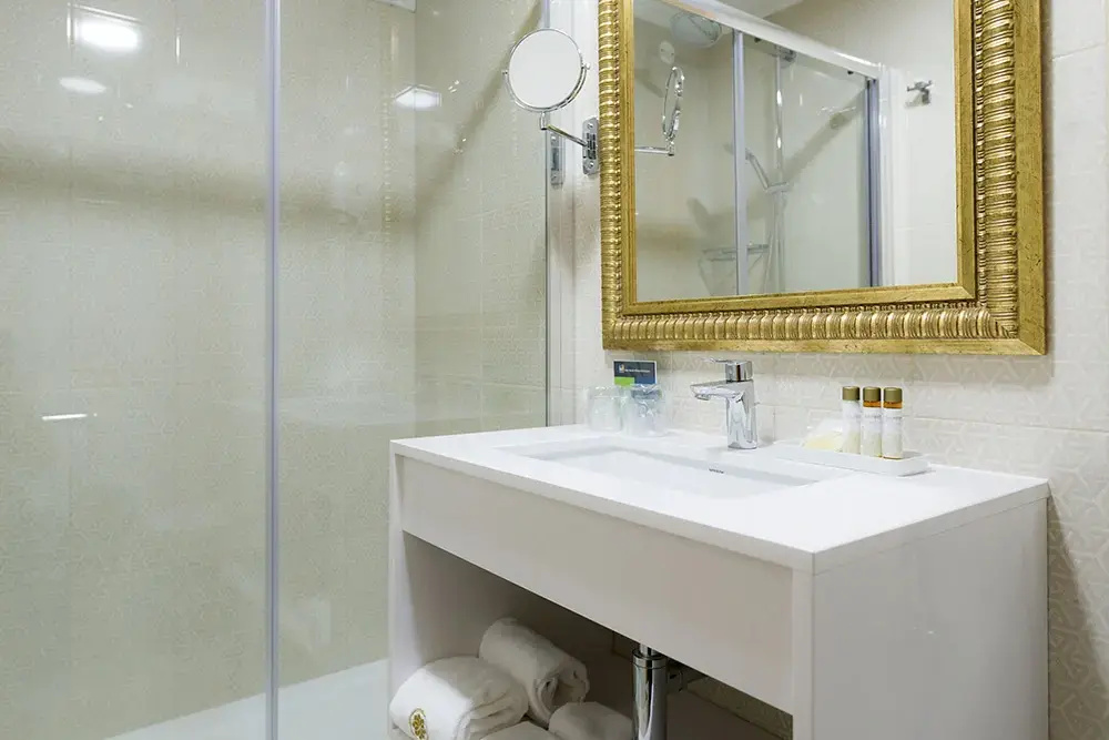 Hotel Lis Batalha - Chambres