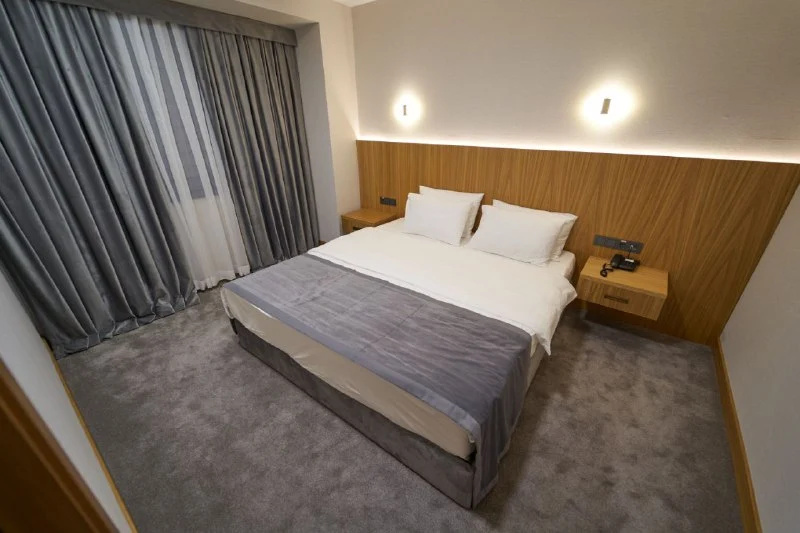 Superior Double room with city view (full double bed)