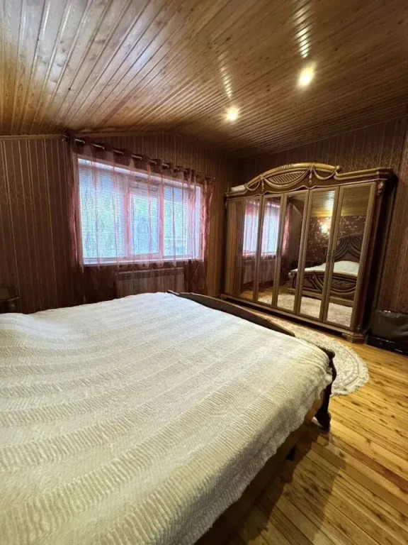 Шестиместные апартаменты с балконом в Гостевой дом