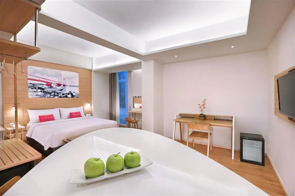 Executive Double Suite (full double bed)