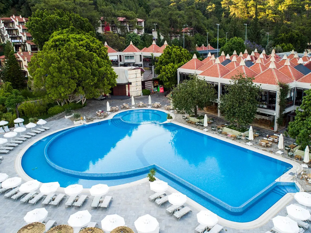 Hillside Beach Club - Général