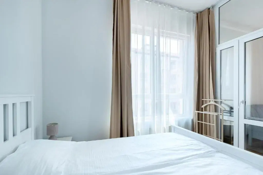 альфа сириус прибрежный квартал фото номеров. снять апартаменты в сириусе адлер. сириус сочи апартаменты. кровать каролина уровни ложа. апартаменты имеретинский морской квартал.