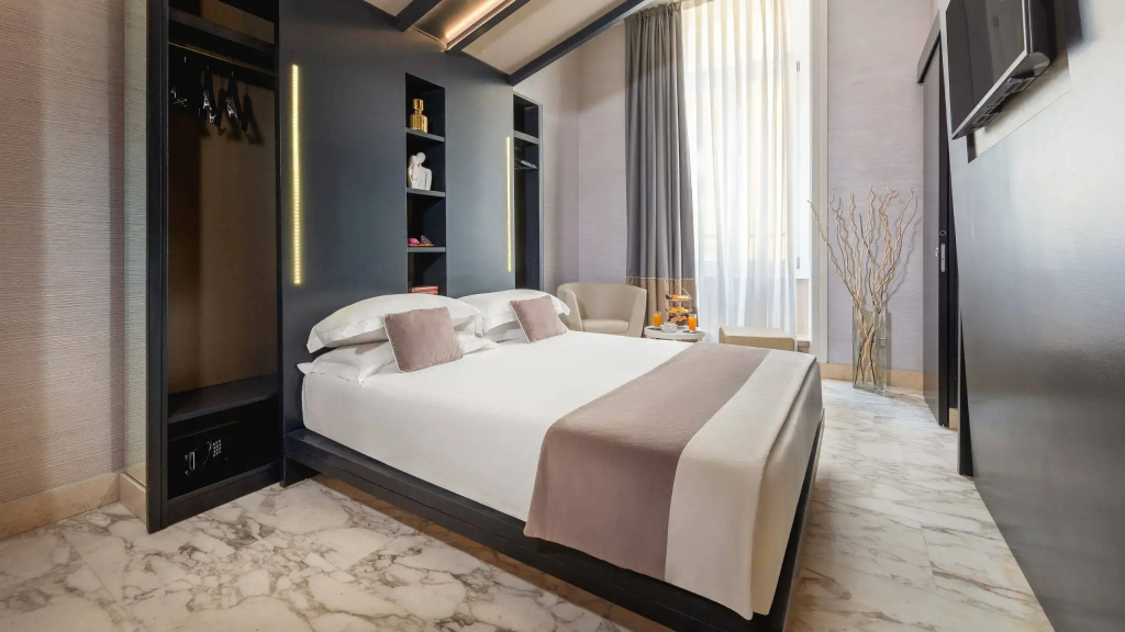 Standard Double room (full double bed)