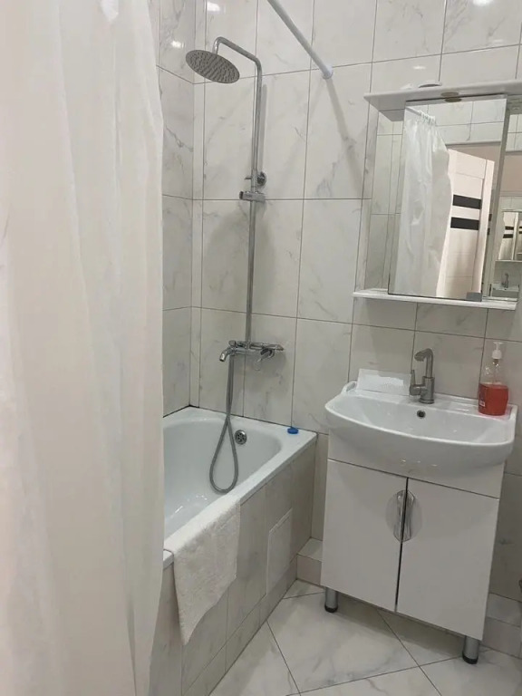 Квартира Уютная в районе северного парка - фото 9