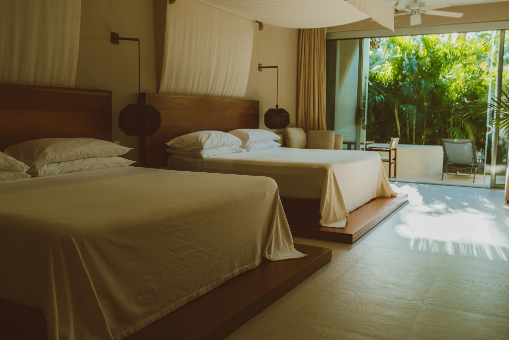 Superior Deluxe Suite