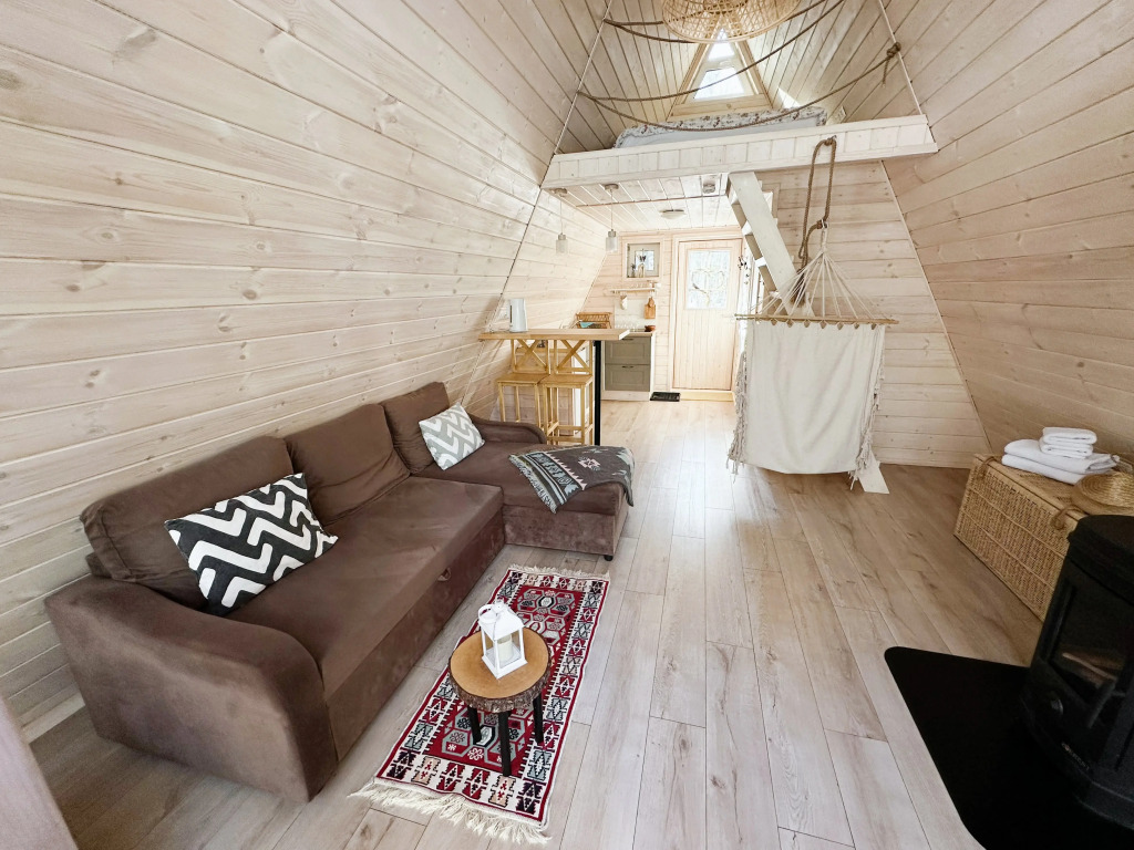 Дом №5 с панорамным видом в Deep Lake House