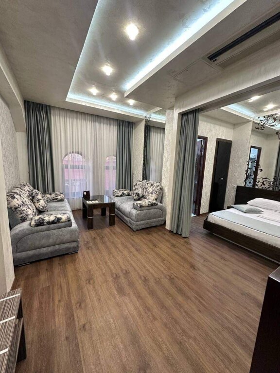 Двухместный номер Standard двуспальная кровать в Отель Roma Yerevan & Tours