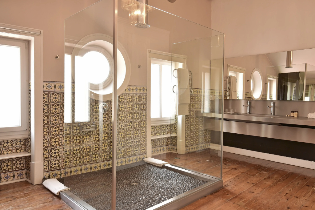 Отель Palacete Chafariz D'El Rei by Unlock Hotels - фото 37