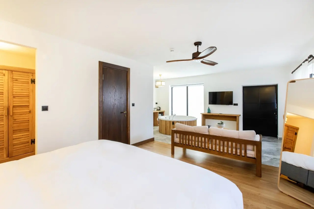 Junior Suite with garden view