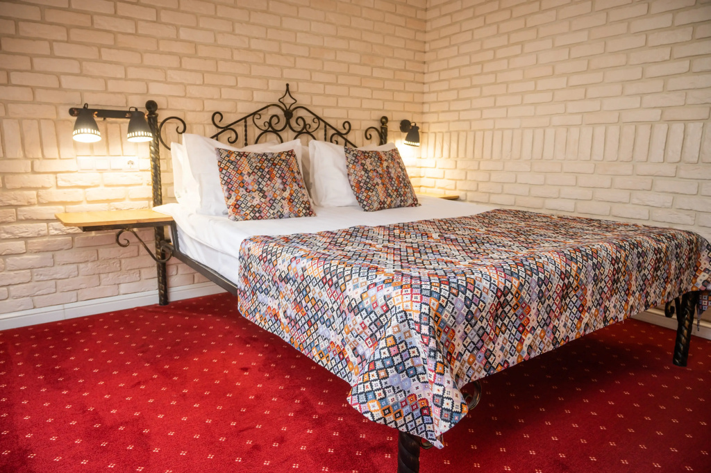 History Hotel Room Type - Standard Double Attic room full double bed