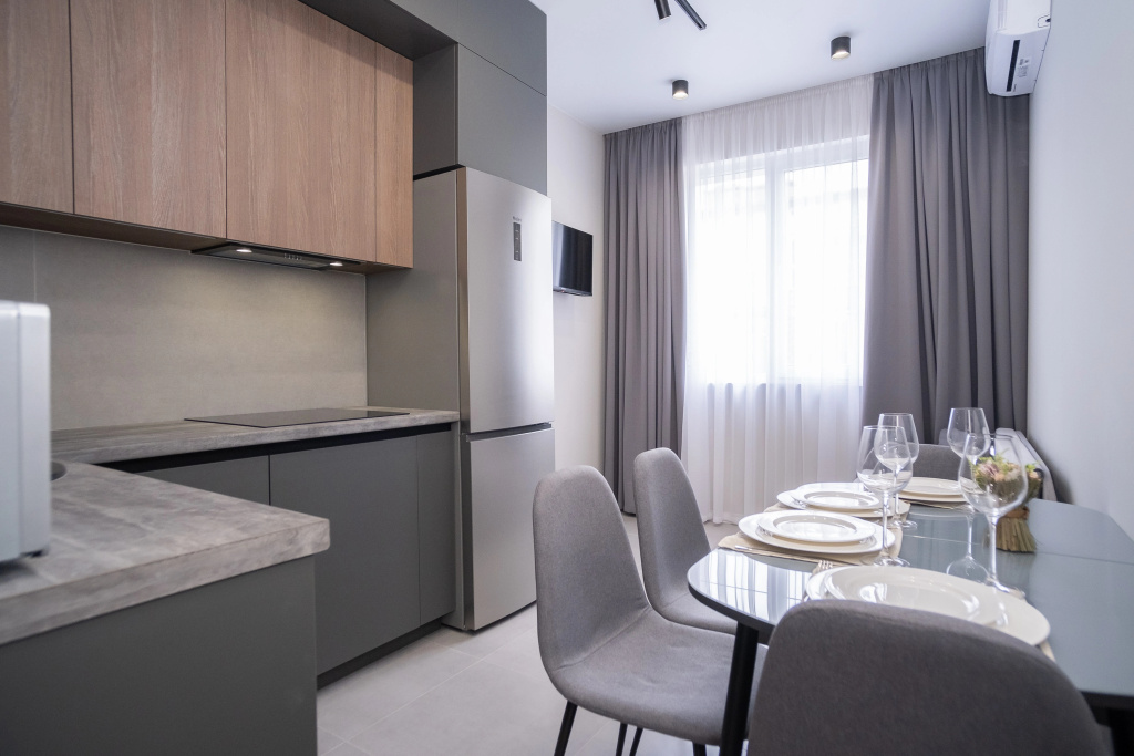 Апартаменты RED APARTMENTS Арт Лайт Сити апартамент Армстронг — фото