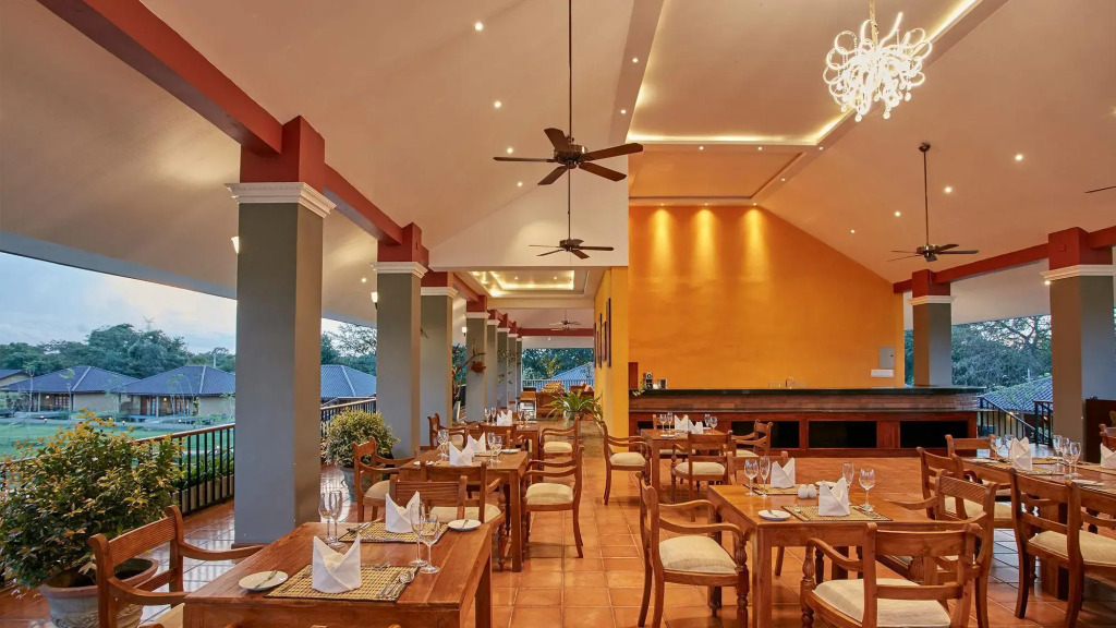 Отель Seerock The King's Domain - фото 6