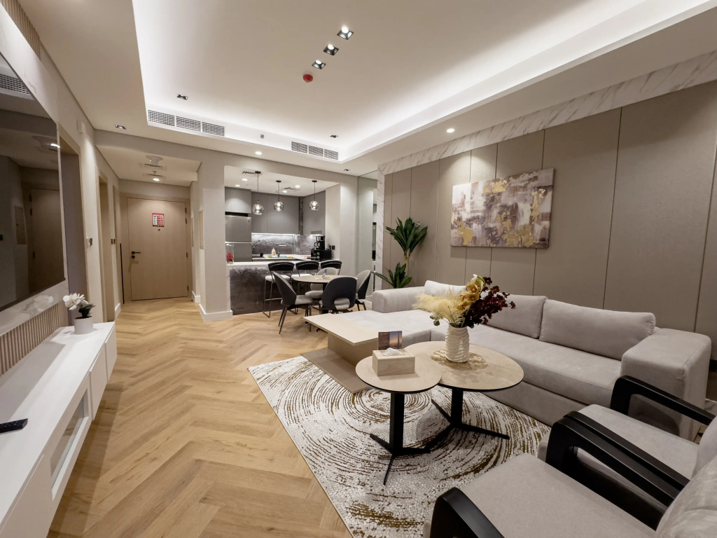 Апартаменты Vserve Elevate Your Stay with Stunning Skyline Views — фото