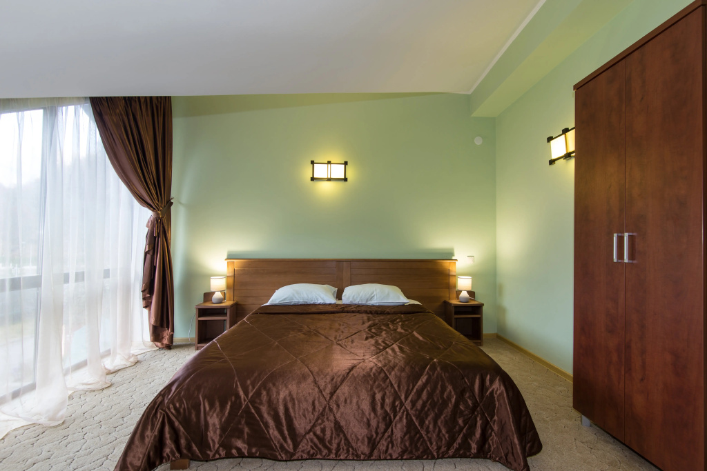 Melodiya Gor Hotel Room Type - 2 Bedrooms Double Suite full double bed