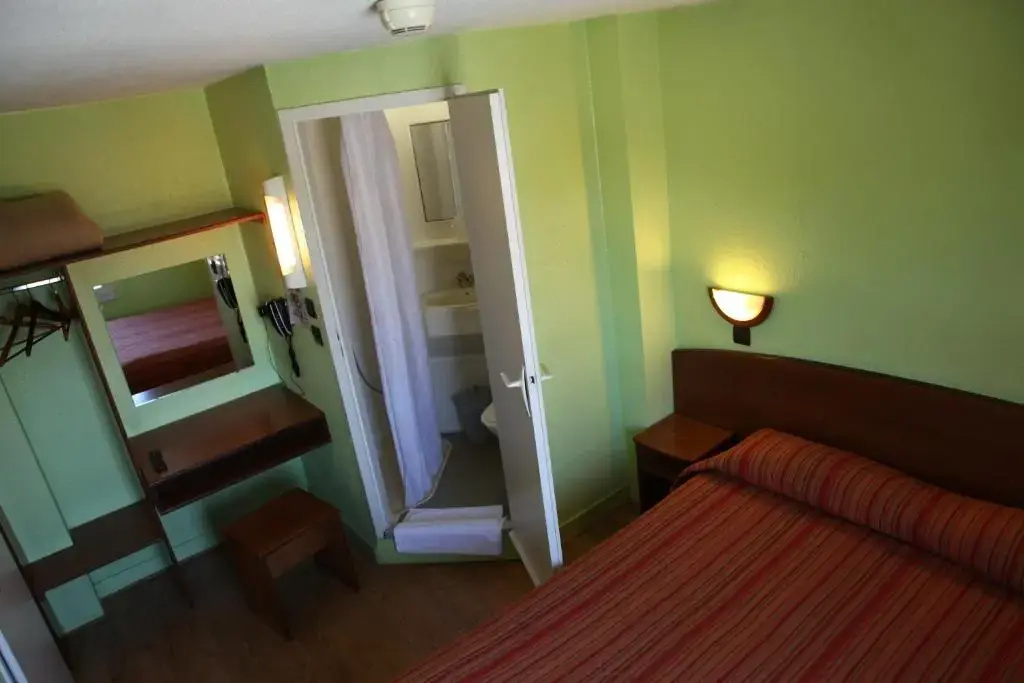 Standard Double room with view (full double bed)