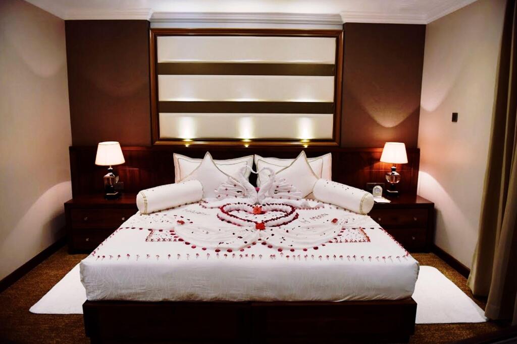 The Golden Crown Hotel
