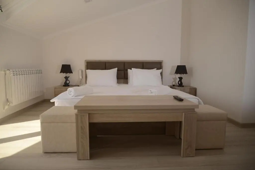 Standard Double room with balcony and with view (full double bed)