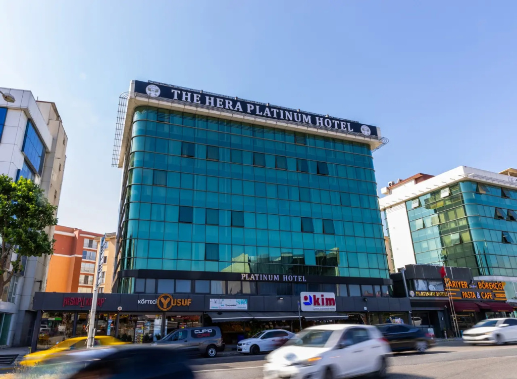 The Hera Platinum Hotel — фото