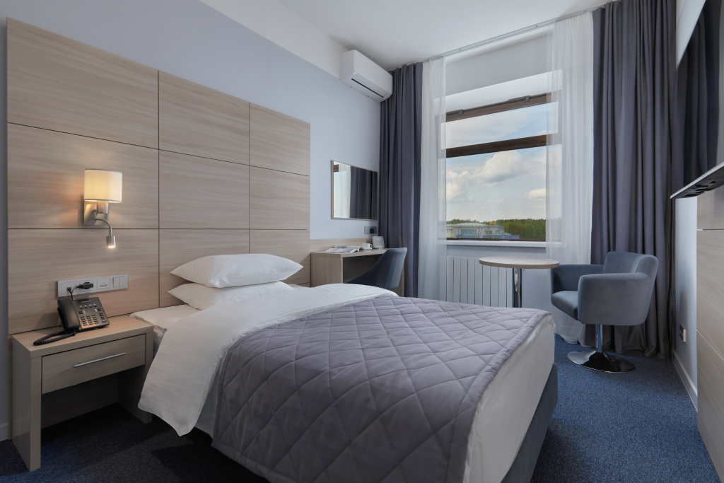 1 Bedroom Comfort room