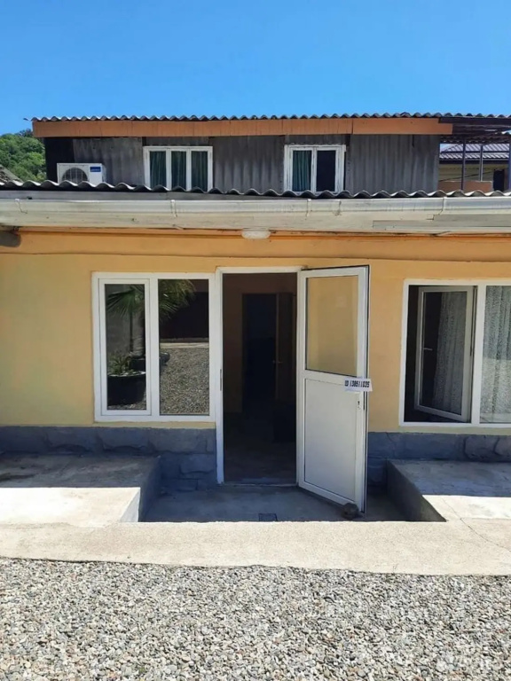 Cottage with sea view