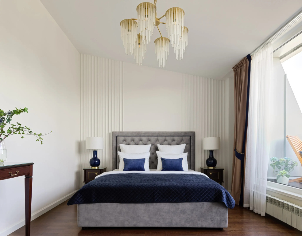 Апартаменты Minin Apartments Мансарда с двумя балконами на Невском 80 кв.м. — фото