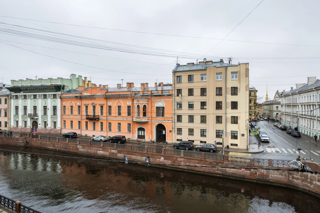 Отель Квартира Welcome Home на Мойке 6 (4-комн.) в Санкт-Петербурге
