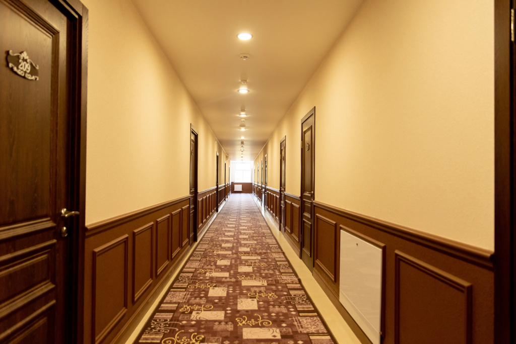 Lobby & Reception