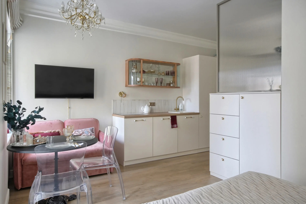 Апартаменты MyHomeYourHome на Лиговском проспекте д.141 Б — фото